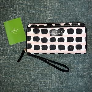 KATE SPADE WALLET - NWT